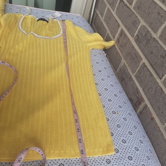Ann Taylor Tipped Ribbed Sweater Yellow Multi S NWOT - Picture 5 of 8